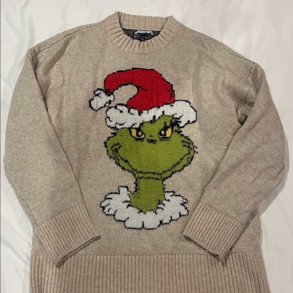 American Eagle Outfitters Cream Knit Sweater